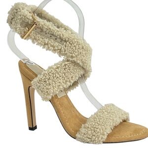Good American Shoes Womens Cream Sherpa Strappy High Heel Sandals ✨NIB Sz 8.5